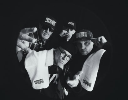 Molesta Official Foto